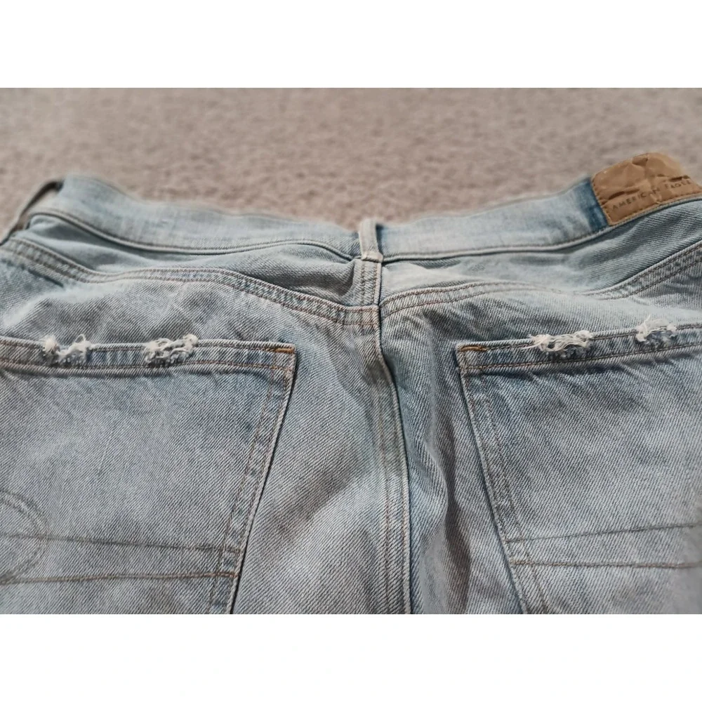 American Eagle Outfitters good pre